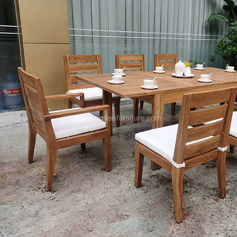 Bàn ăn mở rộng ngoài trời tùy chỉnh