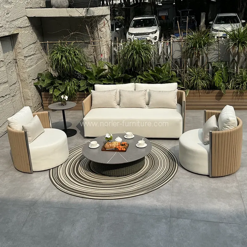 Sofa khung nhôm ngoài trời hiện đại